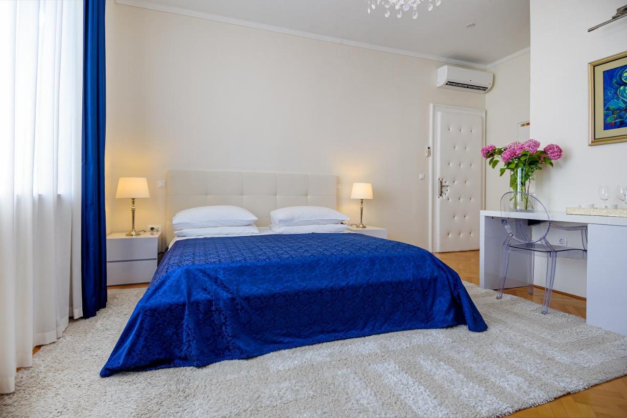 Palace Schoen Milesi - Esense Of Prestige - Private Pool - Free Parking - Old Money Style Luxury Rooms - Walking Distance To The Old Town, The Beach And All Amenities - Buralux Properties سبليت المظهر الخارجي الصورة